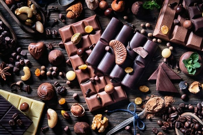 Çikolatanın Faydaları ve Çikolata Çeşitlerinin İçeriği Besinler ve